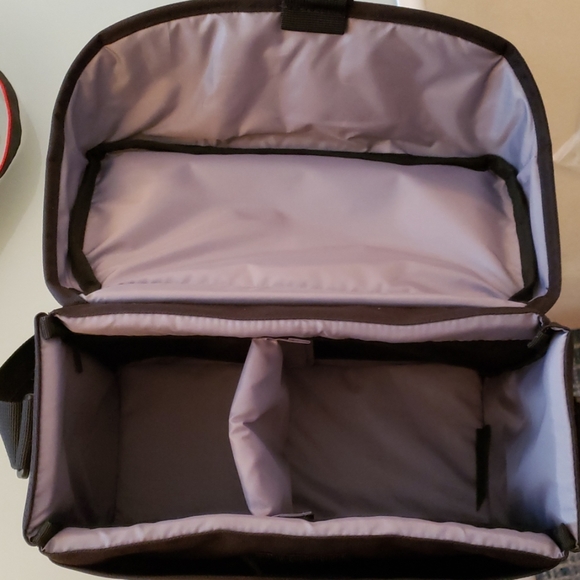 Canon EOS Rebel T3i Camera Bundle - Picture 7 of 8